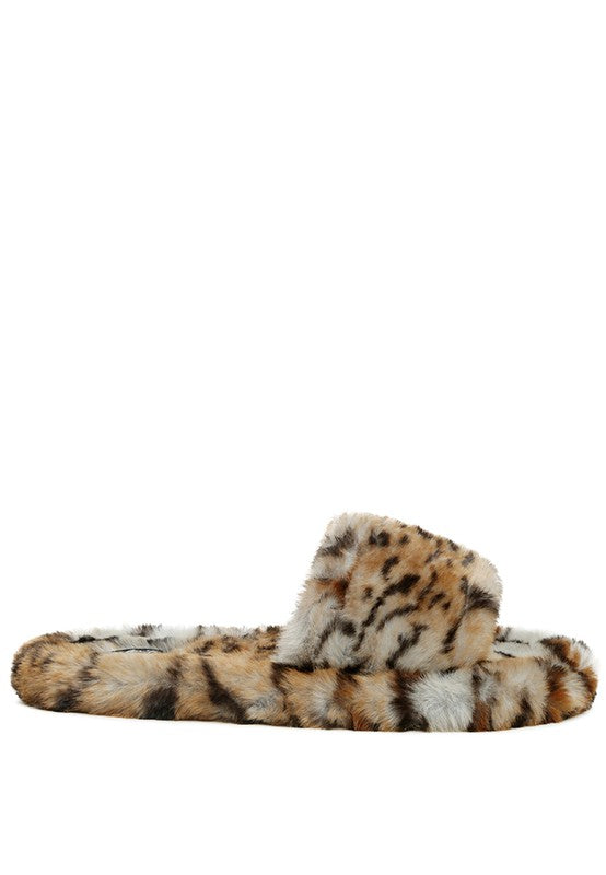 SNUGGLE-IN INDOOR FUR FLATS - Oh So Boujie